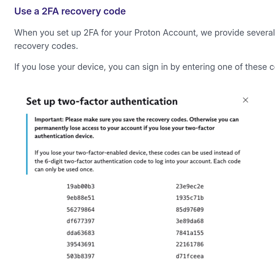 Uitsnede van de hulppagina van Proton over tweestapsverificatie, onder de kop Use a 2FA recovery code. Een voorbeeldvenster Set up two-factor authentication met de waarschuwing dat je de herstelcodes moet bewaren, en een lijst voorbeeldcodes.